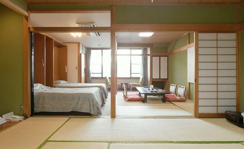 اتاق استاندارد با چشمانداز دریاچه, Koryu