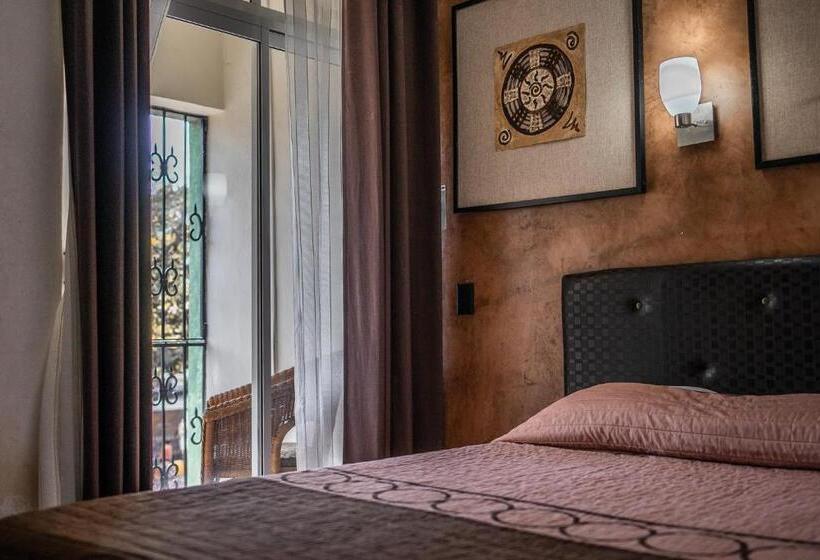 标准间带阳台, Maria De La Luz