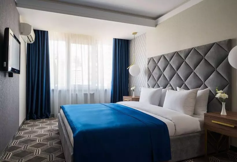 Suite, Ok Odessa