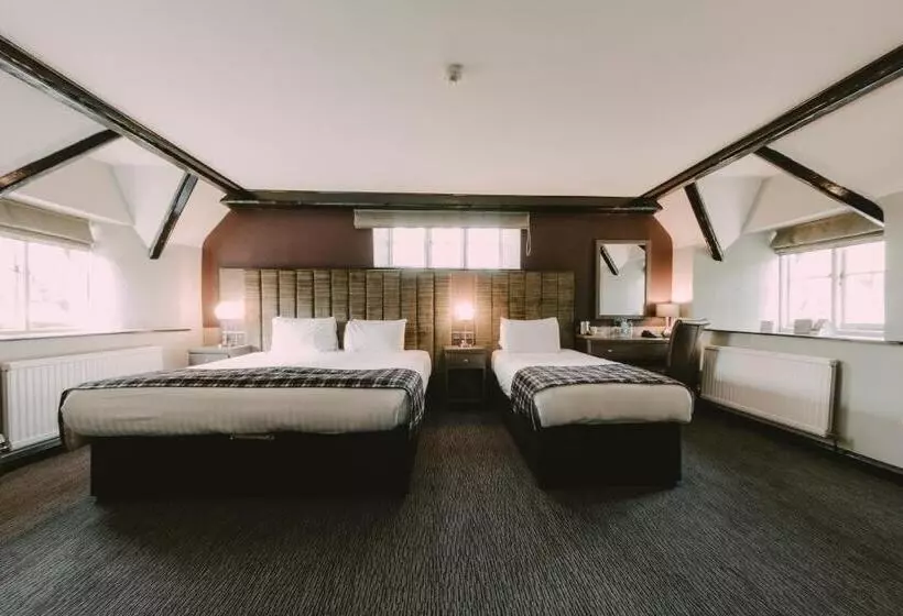 スーペリアールーム, Cwrt Bleddyn Hotel & Spa