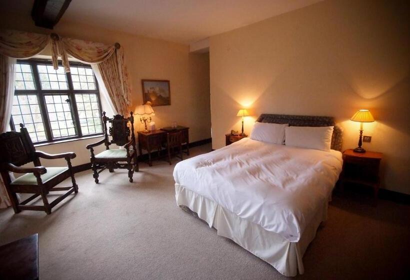 Pokój Superior, Cwrt Bleddyn Hotel & Spa