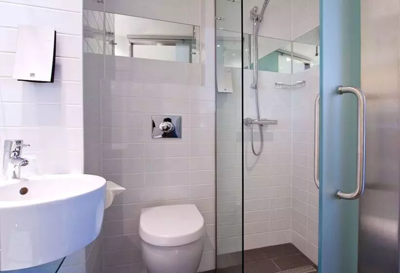 Perhehuone, Sleeperz Hotel Newcastle