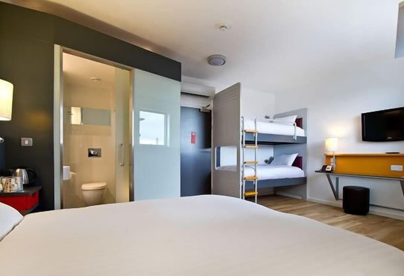 Семейный Номер, Sleeperz Hotel Newcastle