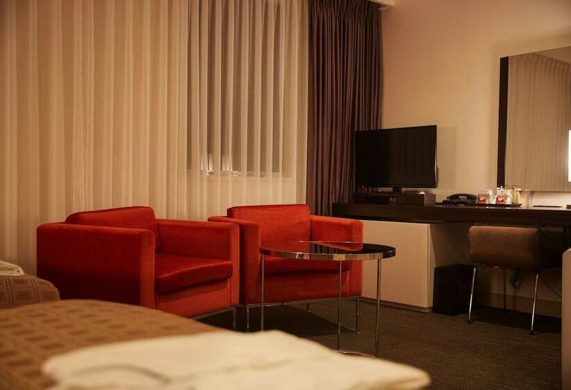 Номер Стандарт Индивидуальный, Yuquesta Asahibashi