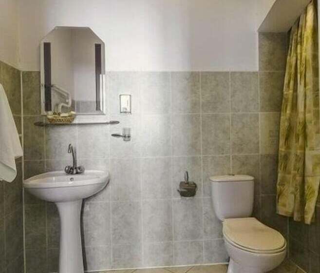 高级大房间, Zolotaya Bukhta