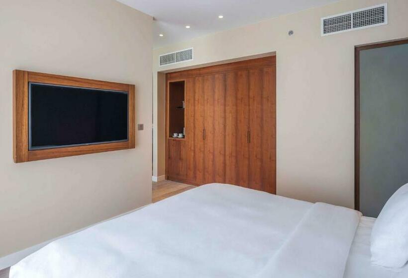 سوییت با چشمانداز دریا, Radisson Resort Ras Al Khaimah Marjan Island