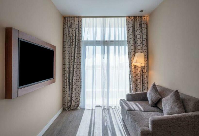 سوییت با چشمانداز دریا, Radisson Resort Ras Al Khaimah Marjan Island