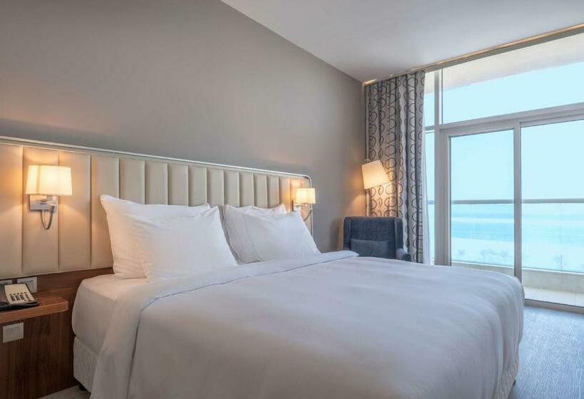 اتاق پرمیوم با چشمانداز دریا, Radisson Resort Ras Al Khaimah Marjan Island