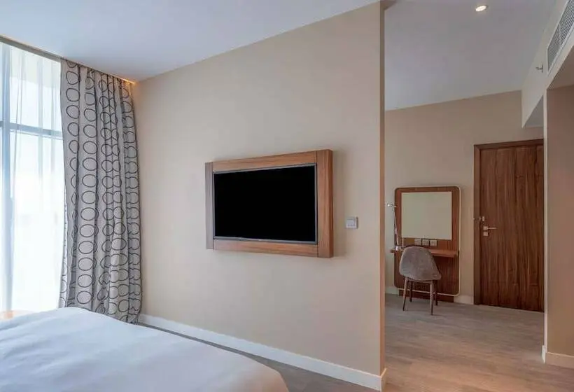اتاق پرمیوم با چشمانداز دریا, Radisson Resort Ras Al Khaimah Marjan Island