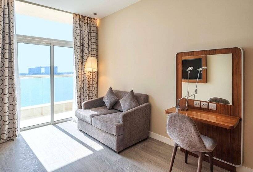 سوییت با چشمانداز دریا, Radisson Resort Ras Al Khaimah Marjan Island