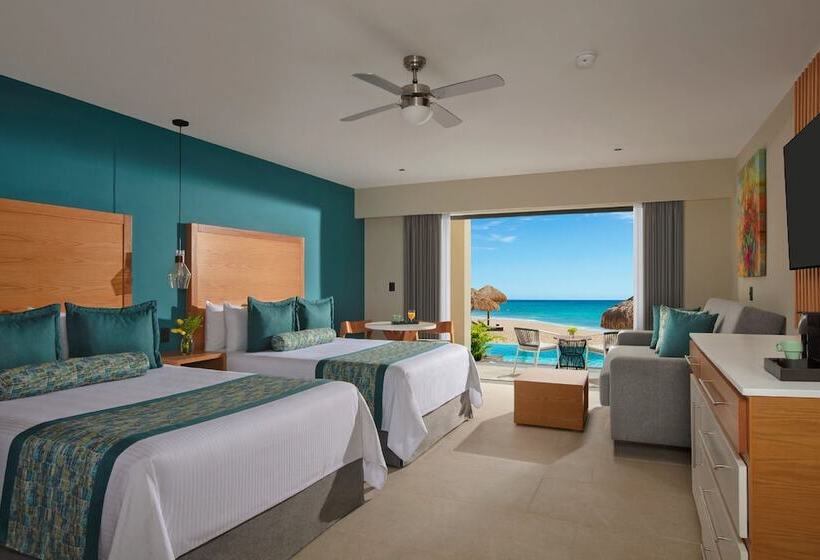 Apartament Junior Suite Club z widokiem na basen, Dreams Cozumel Cape Resort & Spa