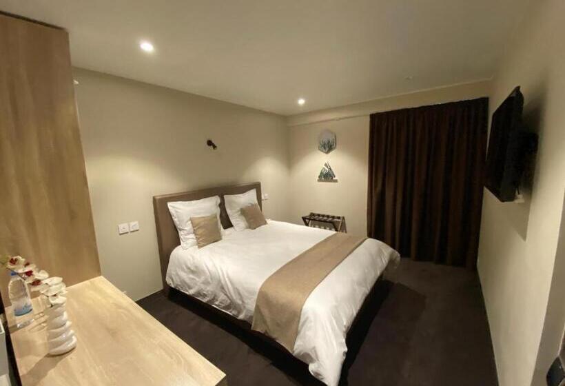 اتاق استاندارد, Fly Inn Madagascar Hotel Navette Gratuite H24 à 300m De L Aéroport International Ivato Antananar