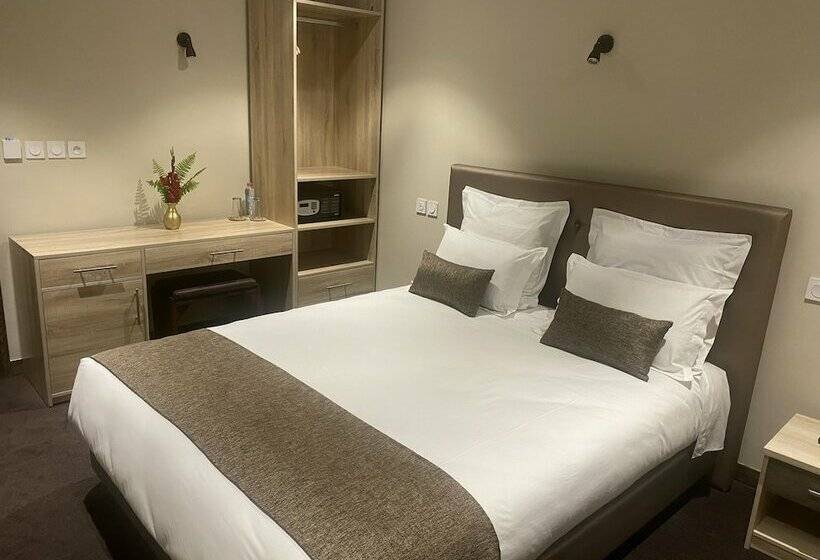 اتاق سوپریور, Fly Inn Madagascar Hotel Navette Gratuite H24 à 300m De L Aéroport International Ivato Antananar