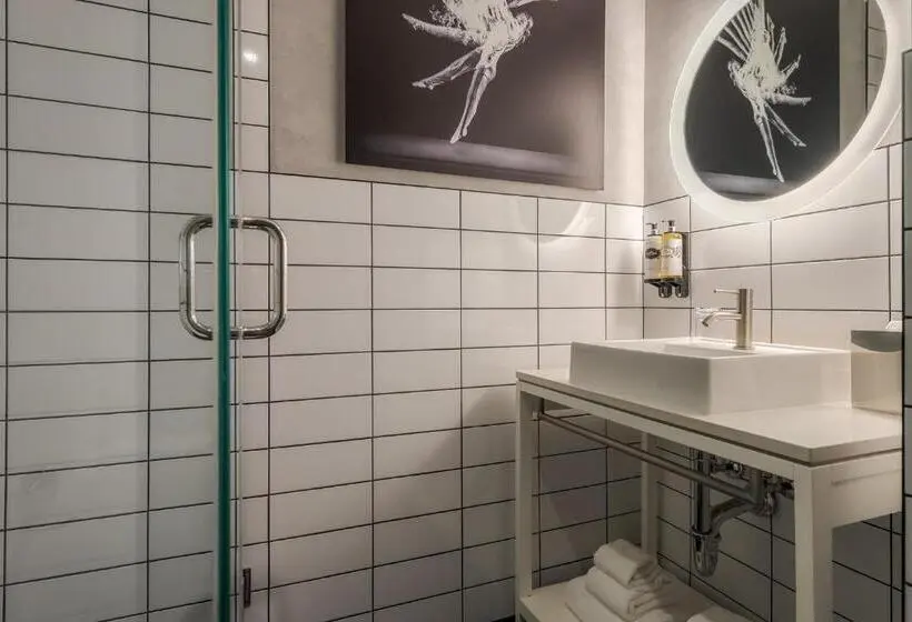 Comfort-huone, Pestana Cr7 Times Square
