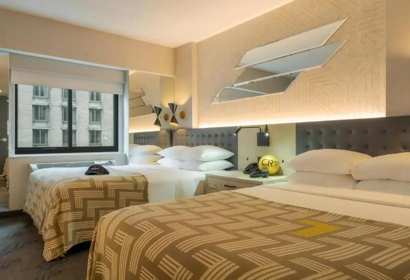 Superior-invahuone, Pestana Cr7 Times Square