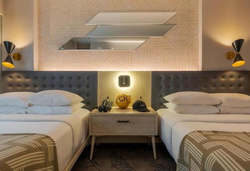 컴포트 룸, Pestana Cr7 Times Square