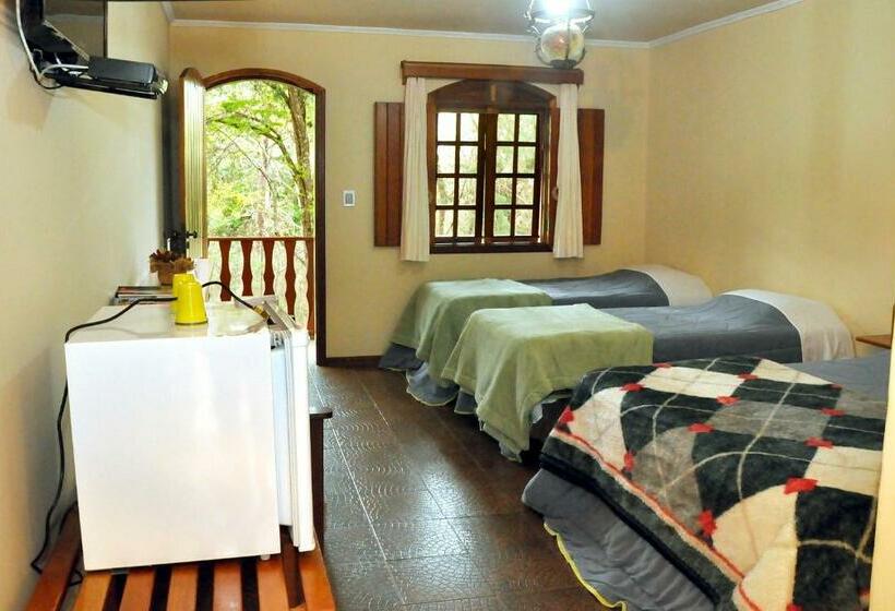 غرفة قياسية رباعية, Pousada Do Sitio