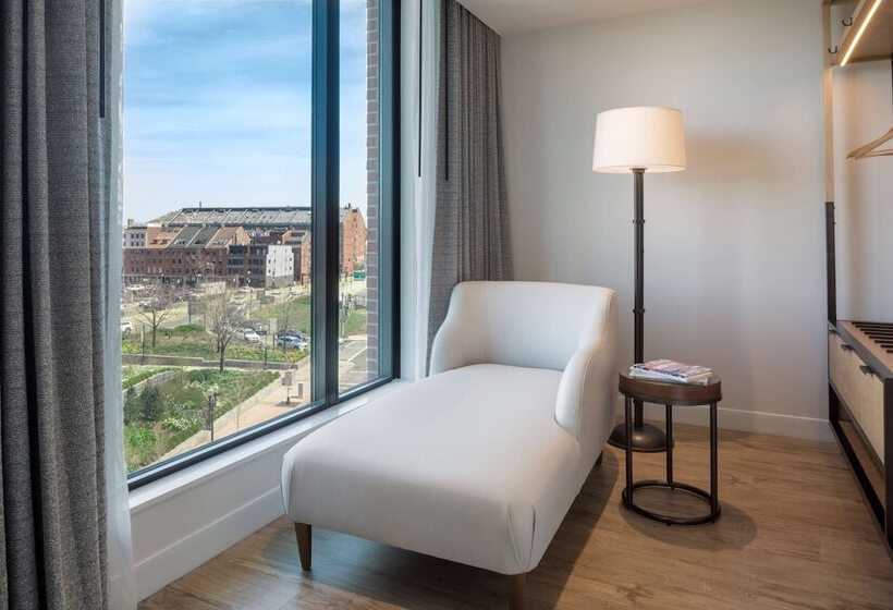 프리미엄 룸 도시 전망, Canopy By Hilton Boston Downtown