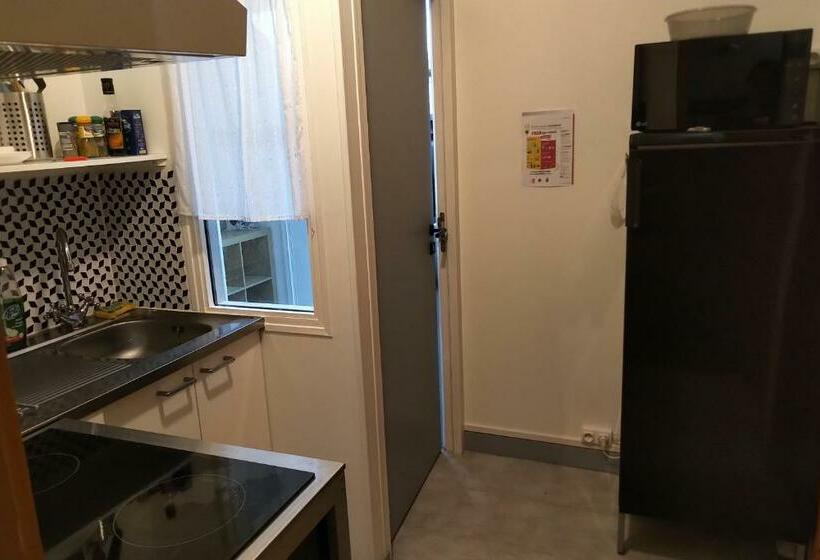带2个卧室的公寓, Espace Beléverte Bussière 1 Tamaris Appartement Meublé De 2 Chambres