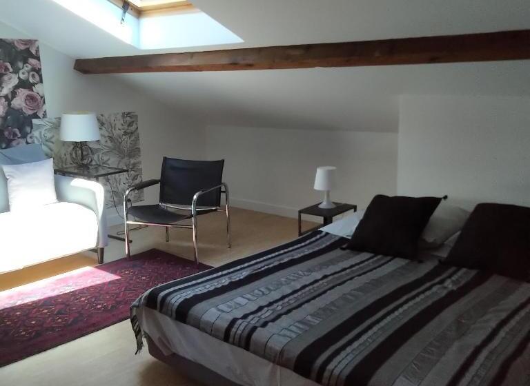 带2个卧室的公寓, Espace Beléverte Bussière 1 Tamaris Appartement Meublé De 2 Chambres