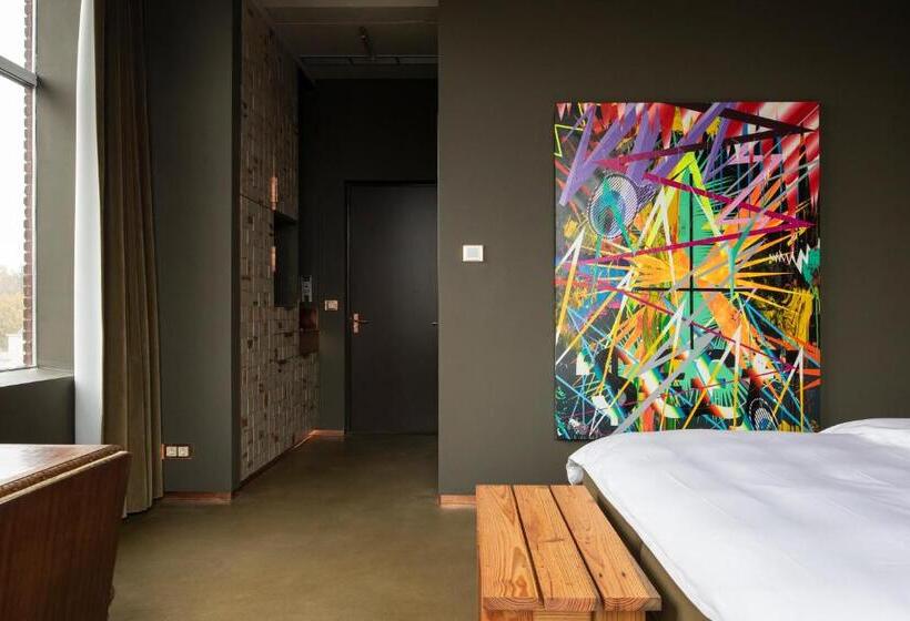 חדר דלוקס, Piet Hein Eek