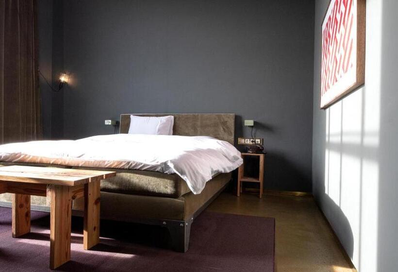 חדר סטנדרט, Piet Hein Eek