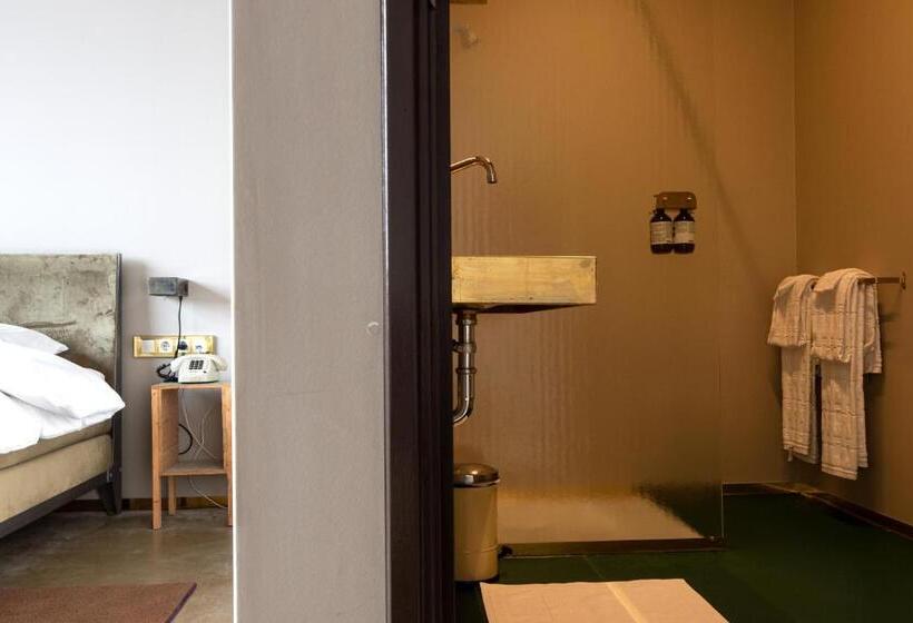 标准间, Piet Hein Eek