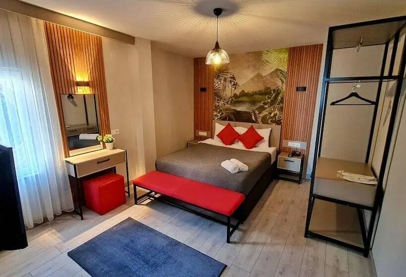 سوئیت خانواده 2 خوابه, Letstay Panorama Suites