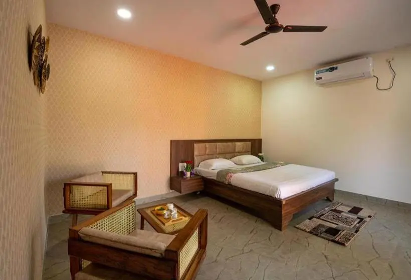 ガーデンビューデラックスルーム, Takshshila Park And Resorts