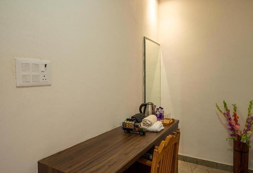 חדר דלוקס נוף לגינה, Takshshila Park And Resorts