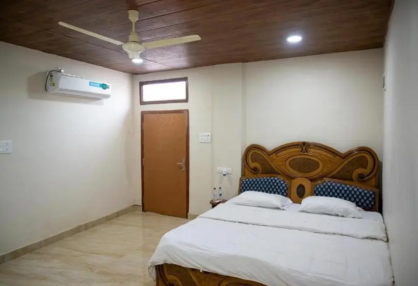 エコノミールーム, Takshshila Park And Resorts