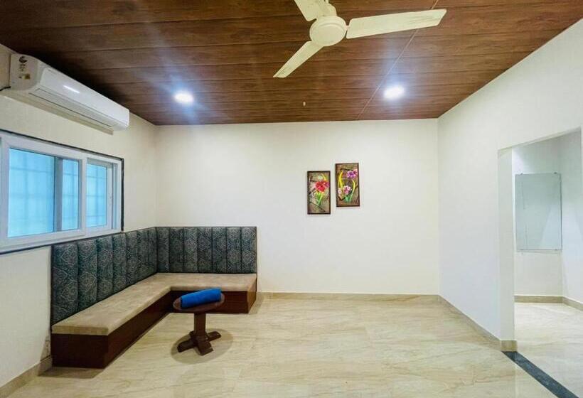 Номер Economy, Takshshila Park And Resorts