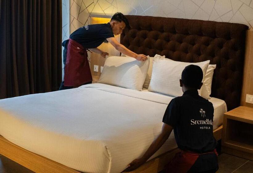 キングサイズベッドのスーペリアルーム, Sremethila Hotels Rameswaram