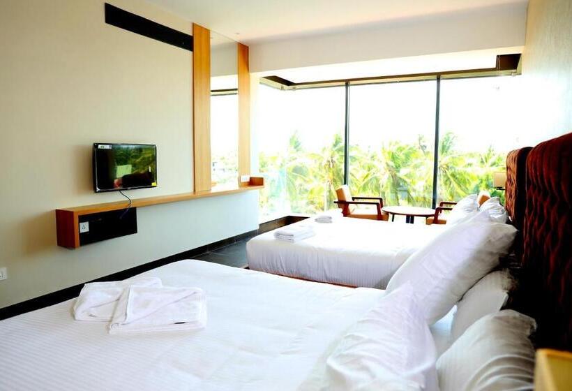 キングサイズベッドのスーペリアルーム, Sremethila Hotels Rameswaram