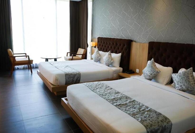 キングサイズベッドのスーペリアルーム, Sremethila Hotels Rameswaram