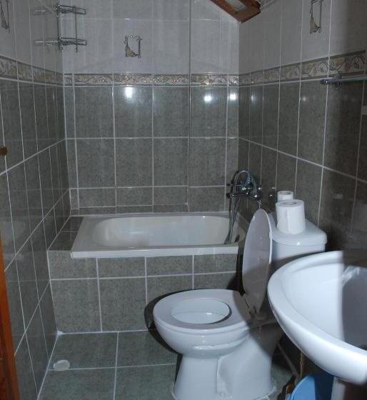 اتاق خانوادگی, Aspawa