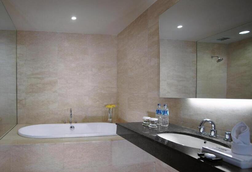 غرفة بريميوم, Aston Makassar Hotel & Convention Center