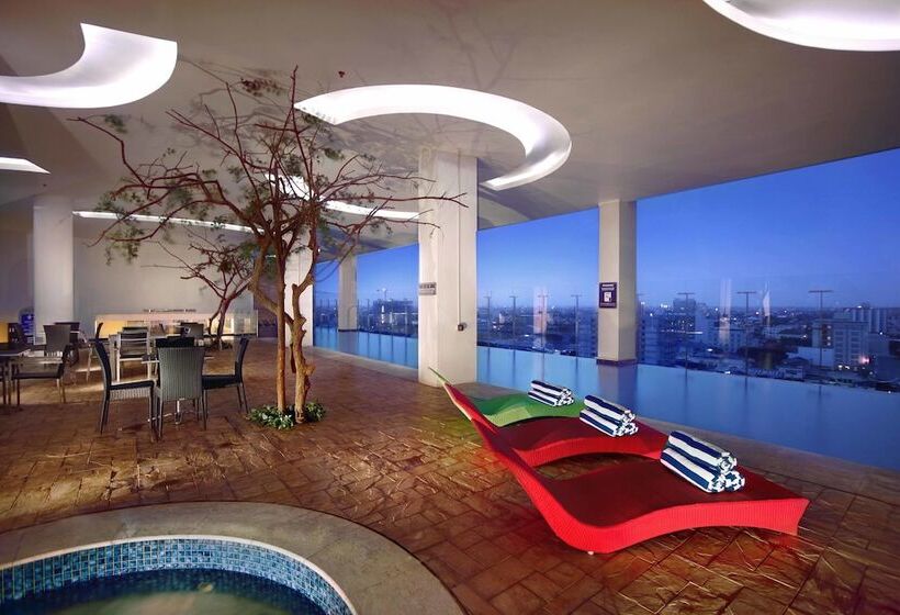 Номер Премиум, Aston Makassar Hotel & Convention Center