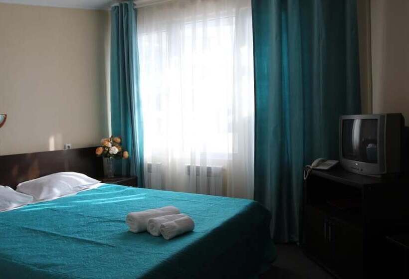 חדר סטנדרט נוף לעיר, Admiral