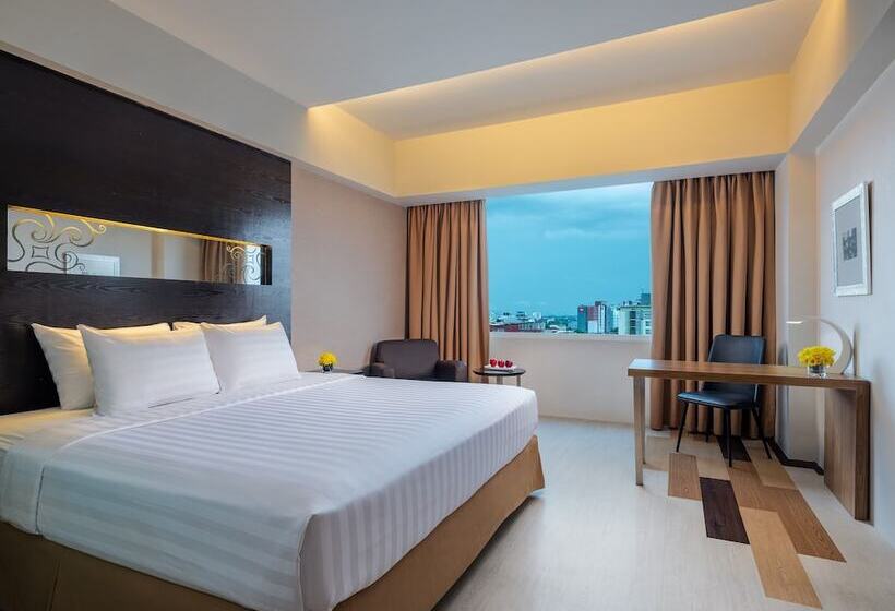 غرفة ديلوكس, Aston Makassar Hotel & Convention Center