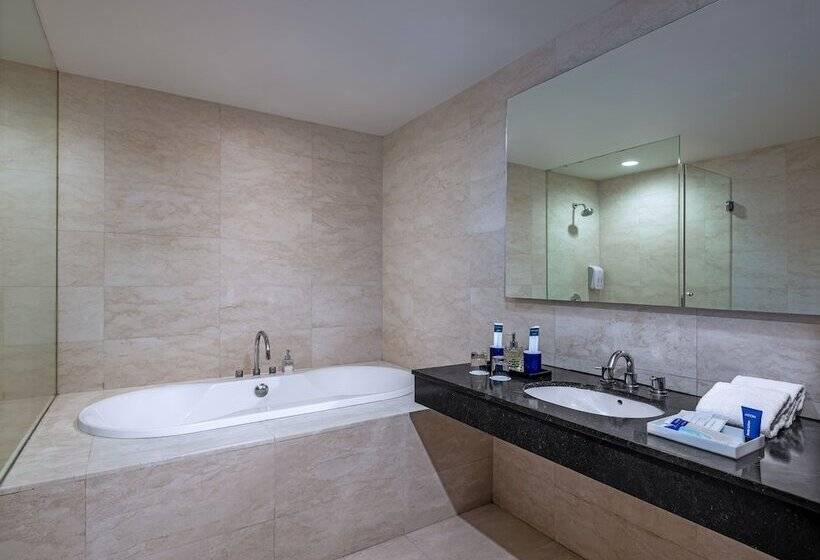 غرفة ديلوكس, Aston Makassar Hotel & Convention Center