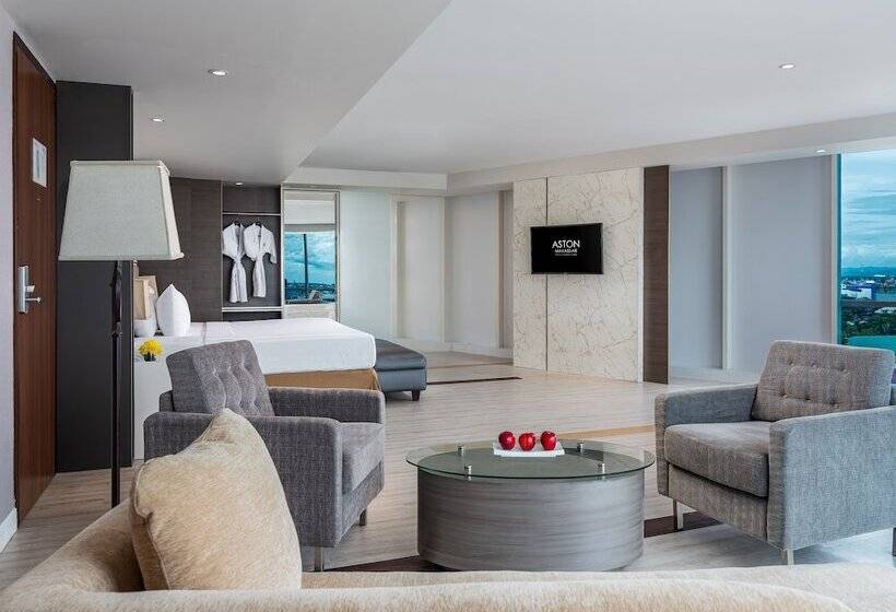 جناح جونيور, Aston Makassar Hotel & Convention Center