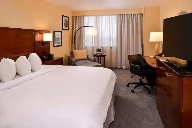 デラックスルーム, Aston Makassar Hotel & Convention Center