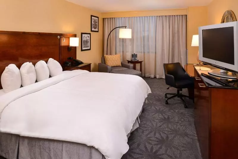 デラックスルーム, Aston Makassar Hotel & Convention Center