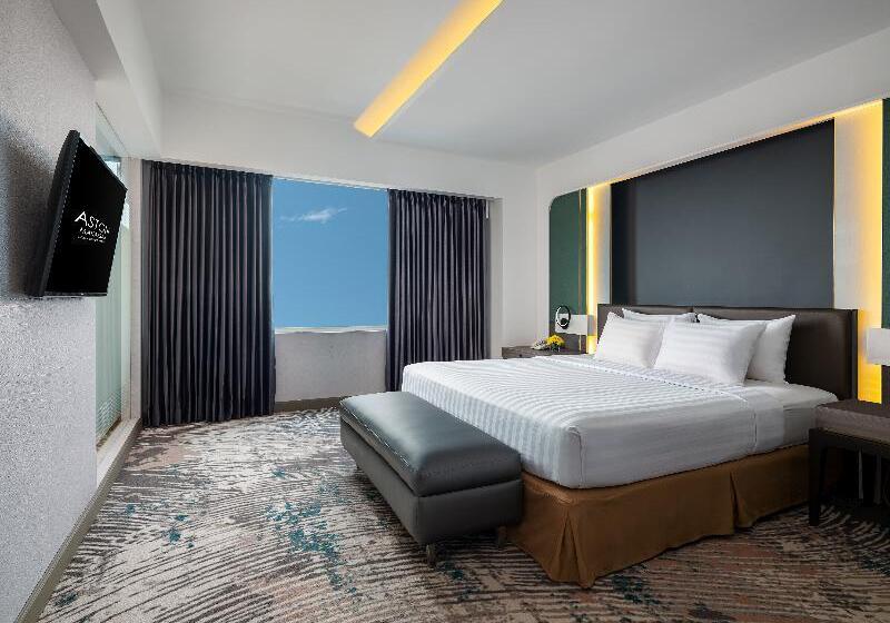 جناح إدارى, Aston Makassar Hotel & Convention Center