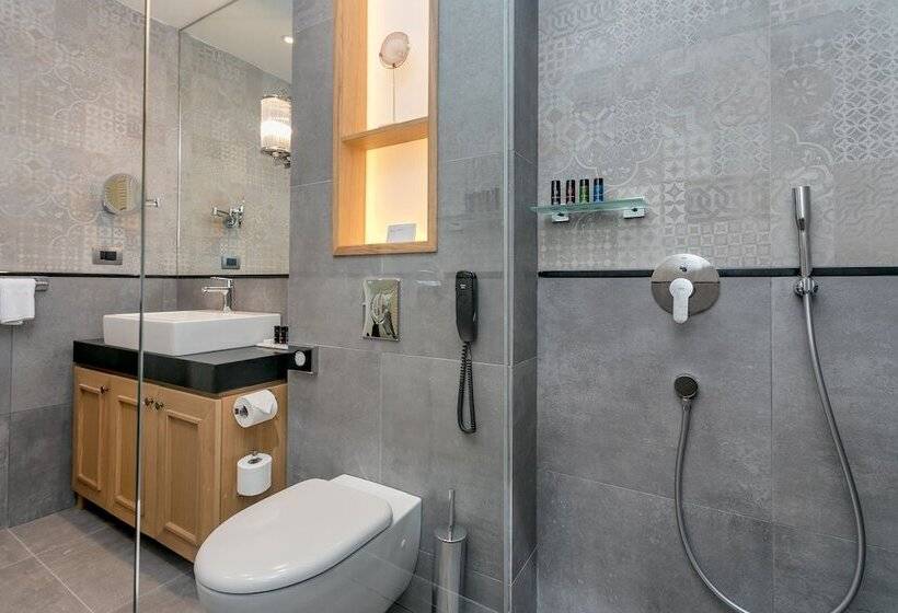 سوییت جونیور با چشمانداز جانبی دریا, Boutique Hotel & Spa Casa Del Mare Mediterraneo