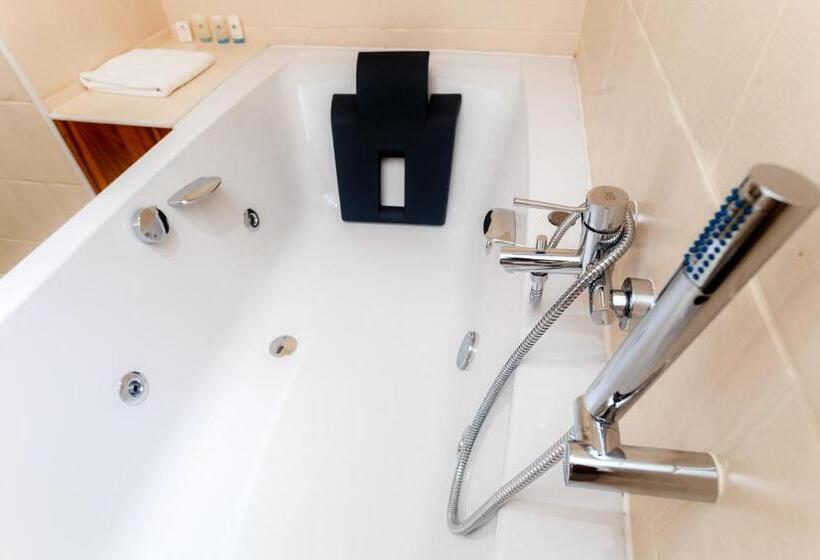 سوییت لوکس, Calypso