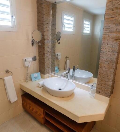 اتاق لوکس, Calypso