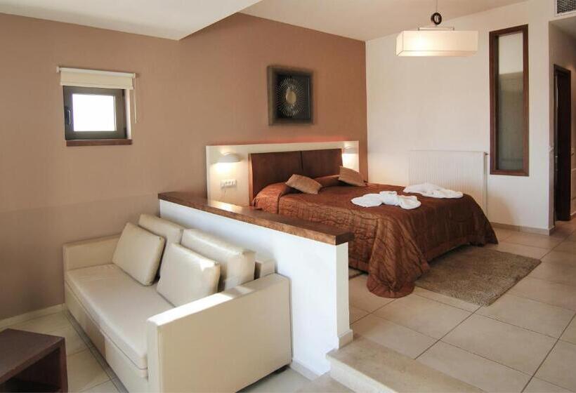 سوییت اجرایی, Delina Mountain Resort