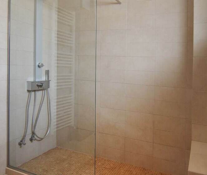 סוויטת ג'וניור נוף הרים, Delina Mountain Resort